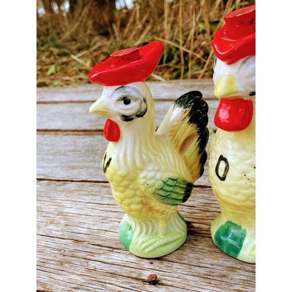 Vintage Oil and Vinegar Bottles Chicken Rooster Farmhouse Primitive - Picture 3 of 8